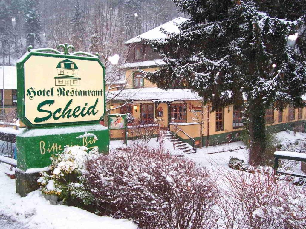 Hotel Scheid Шрисхайм Экстерьер фото